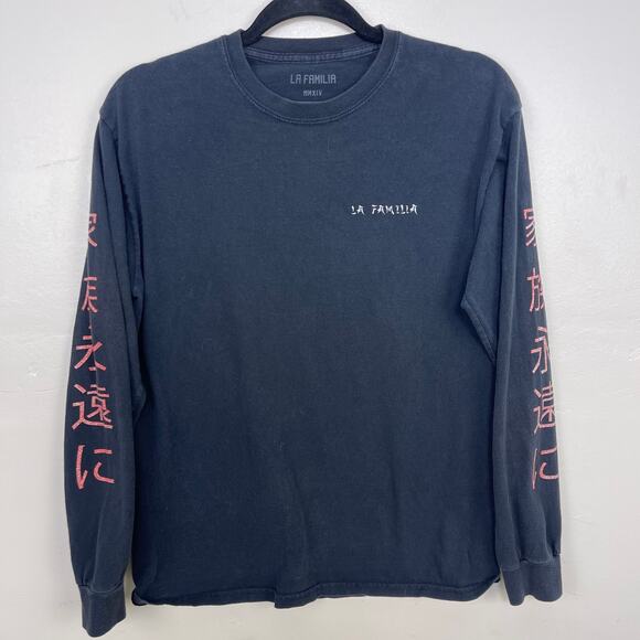 La Familia Tokyo Skyline Men's Long Sleeve T-Shirt - Picture 1 of 6